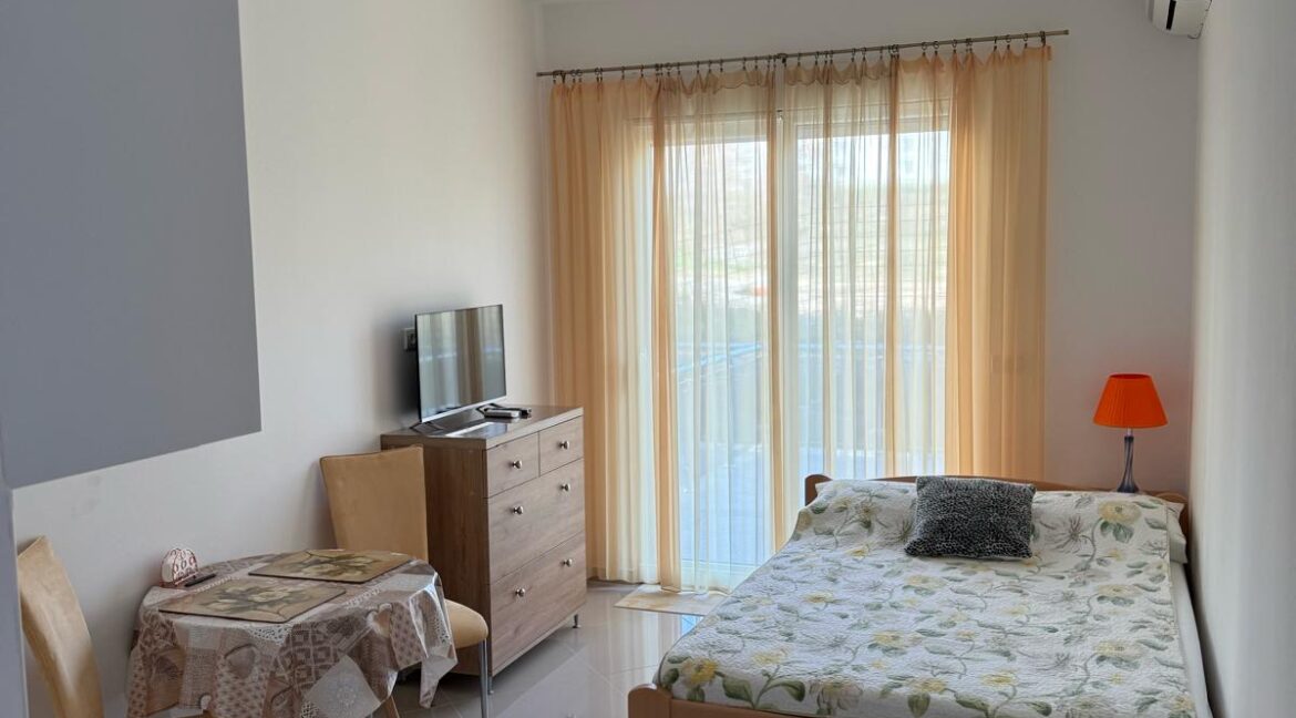 034b858b-5d36-402e-971a-2eb55cdf8d52