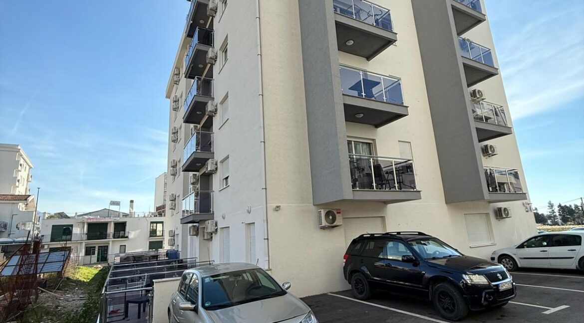 f99d6ed9-c7f2-43ad-91da-369099563f38